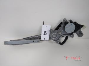 Used Window mechanism 4-door, front right Hyundai i20 1.2i 16V Price € 25,00 Margin scheme offered by Focus Automotive