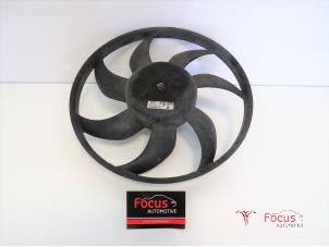 Used Fan motor Opel Corsa C (F08/68) 1.2 16V Price € 20,00 Margin scheme offered by Focus Automotive