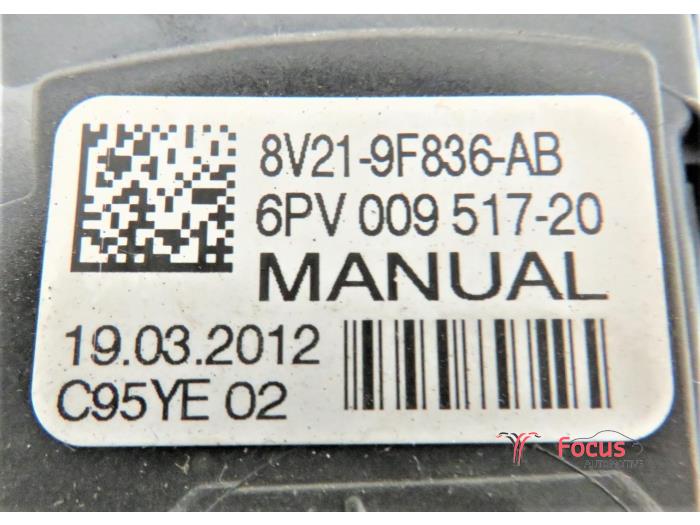 Gaspedalposition Sensor van een Ford Fiesta 6 (JA8) 1.6 TDCi 16V ECOnetic 2012