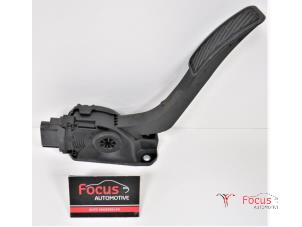Gebrauchte Throttle pedal position sensor Ford Fiesta 6 (JA8) 1.6 TDCi 16V ECOnetic Preis € 19,99 Margenregelung angeboten von Focus Automotive