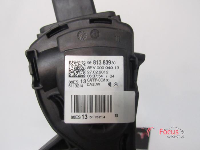 Gaspedalposition Sensor van een Citroën C3 Picasso (SH) 1.6 HDi 90 2012