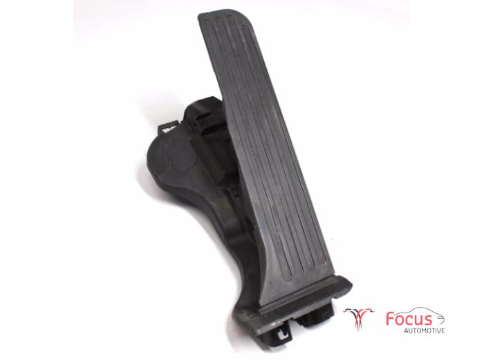 Begagnade Gaspedalsensor Volkswagen Tiguan (5N1/2) 2.0 TDI 16V 4Motion Pris € 42,29 Inklusive moms erbjuds av Focus Automotive