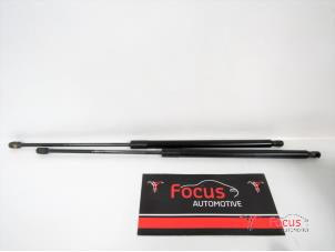 Used Set of tailgate gas struts Volkswagen Caddy Combi III (2KB,2KJ) 2.0 TDI 16V DPF Price € 36,30 Inclusive VAT offered by Focus Automotive