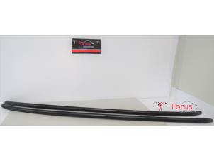 Used Roof rail kit Volkswagen Passat Variant (3G5) 1.4 TSI 16V Price € 121,00 Inclusive VAT offered by Focus Automotive
