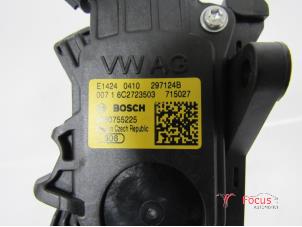 Gaspedalposition Sensor van een Skoda Fabia III Combi (NJ5) 1.2 TSI 16V Greentech 2014