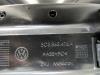 Middle console from a Volkswagen Beetle (16AB) 2.0 TDI 16V 2012