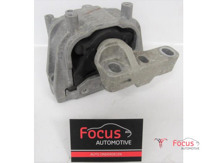 Usagé Support moteur Volkswagen Beetle (16AB) 2.0 TDI 16V Prix € 36,30 Prix TTC proposé par Focus Automotive