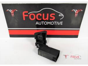 Used Glow plug relay Audi A3 Sportback (8PA) 1.6 TDI 16V Price € 9,95 Margin scheme offered by Focus Automotive