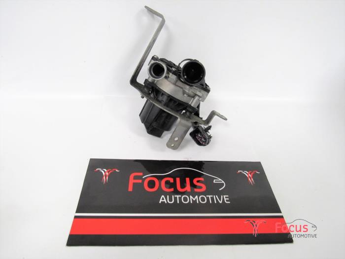 Begagnade Avgaspump Audi A3 Limousine (8VS/8VM) 2.0 TFSI 16V Quattro Pris € 181,50 Inklusive moms erbjuds av Focus Automotive