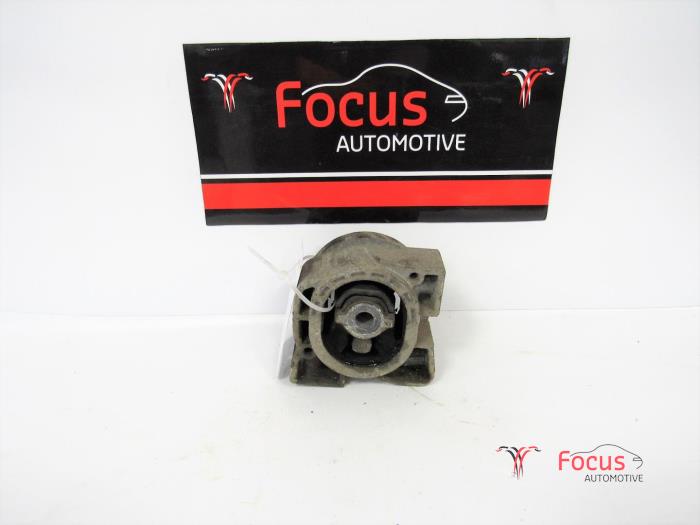 Used Engine mount Mercedes B (W245) 2.0 B-200 CDI 16V Price € 5,00 Margin scheme offered by Focus Automotive