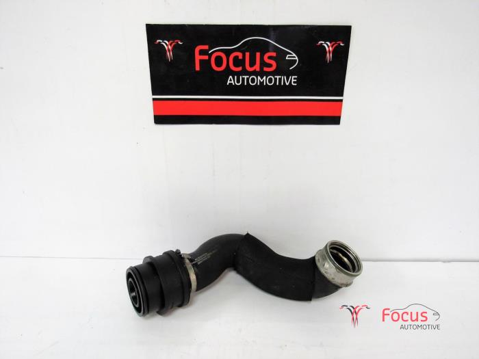 Gebrauchte Intercooler Schlauch Mercedes B (W245) 2.0 B-200 CDI 16V Preis € 15,00 Margenregelung angeboten von Focus Automotive