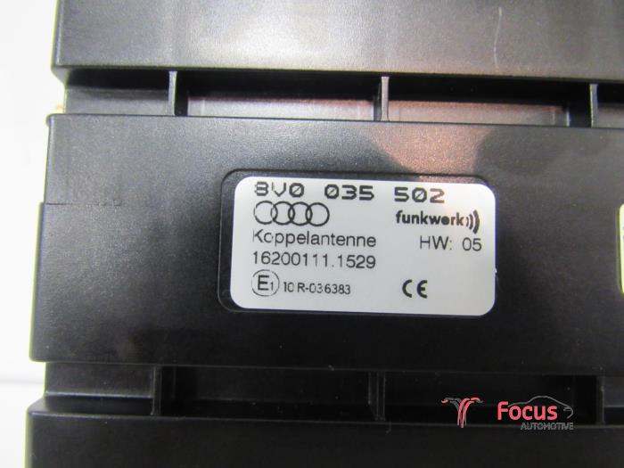 Module téléphone (divers) d'un Audi A3 Sportback (8VA/8VF) 1.4 TFSI 16V e-tron 2015