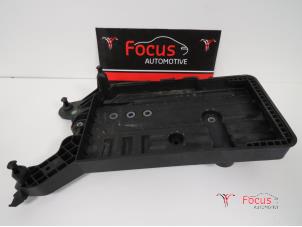 Used Battery box Volkswagen Touran (5T1) 1.4 TSI Price € 36,30 Inclusive VAT offered by Focus Automotive
