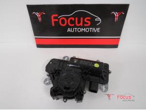 Used Motor for power tailgate closer Volkswagen Touran (5T1) 1.4 TSI Price € 90,75 Inclusive VAT offered by Focus Automotive