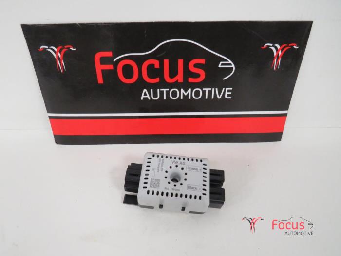 Usagé Divers Volkswagen Touran (5T1) 1.4 TSI Prix € 9,08 Prix TTC proposé par Focus Automotive