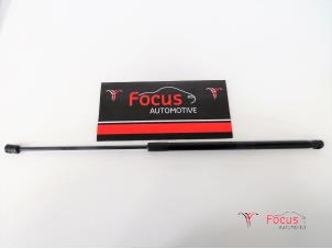 Used Bonnet gas strut, left Volkswagen Touran (5T1) 1.4 TSI Price € 18,15 Inclusive VAT offered by Focus Automotive