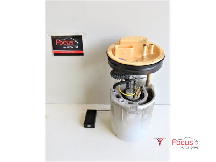 Gebrauchte Kraftstoffpumpe Elektrisch Volkswagen Polo IV (9N1/2/3) 1.4 TDI 70 Preis € 20,00 Margenregelung angeboten von Focus Automotive