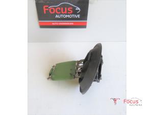 Used Heater resistor Volkswagen Polo IV (9N1/2/3) 1.4 TDI 70 Price € 5,00 Margin scheme offered by Focus Automotive