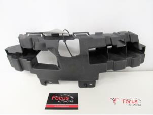 Gebrauchte Stoßstangenstütze rechts vorne Ford Focus C-Max 1.8 TDCi 16V Preis € 15,00 Margenregelung angeboten von Focus Automotive
