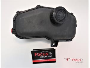 Used Power steering fluid reservoir Citroen Berlingo 1.6 Hdi 16V 90 Price € 15,00 Margin scheme offered by Focus Automotive