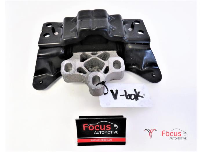 Usagé Support boîte de vitesse Volkswagen Golf VII Variant (AUVV) 2.0 TDI 150 16V Prix € 24,95 Règlement à la marge proposé par Focus Automotive