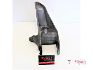 Used Engine mount BMW Mini One/Cooper (R50) 1.6 16V One Price € 15,00 Margin scheme offered by Focus Automotive