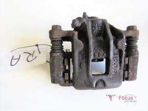 Used Rear brake calliper, right Hyundai Santa Fe I 2.0 CRDi 16V 4x2 Price € 45,00 Margin scheme offered by Focus Automotive