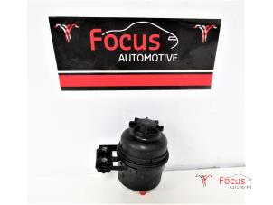Used Power steering fluid reservoir BMW 3 serie (E90) 318d 16V Price € 10,00 Margin scheme offered by Focus Automotive