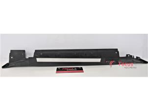 Used Sill, left BMW Mini One/Cooper (R50) 1.6 16V One Price € 30,00 Margin scheme offered by Focus Automotive