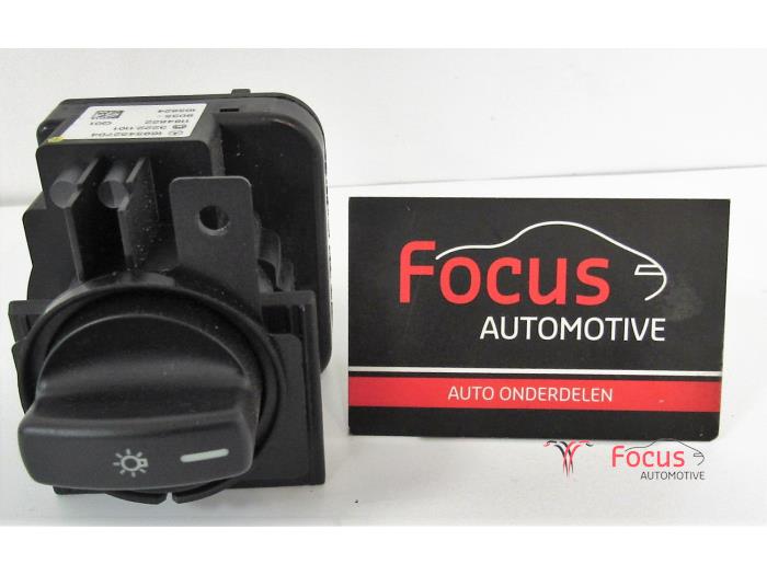 Gebrauchte Licht Schalter Mercedes B (W245) 2.0 B-200 CDI 16V Preis € 9,95 Margenregelung angeboten von Focus Automotive
