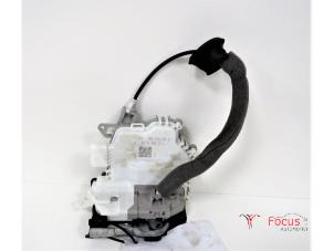 Używane Mechanizm blokady drzwi lewych tylnych wersja 4-drzwiowa Audi A5 Sportback (8TA) 1.8 TFSI 16V Cena € 40,00 Procedura marży oferowane przez Focus Automotive