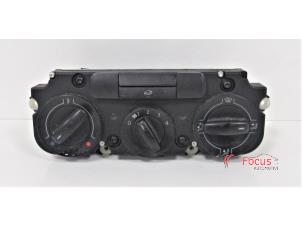 Gebrauchte Heizung Bedienpaneel Volkswagen Caddy III (2KA,2KH,2CA,2CH) 2.0 SDI Preis € 35,00 Margenregelung angeboten von Focus Automotive