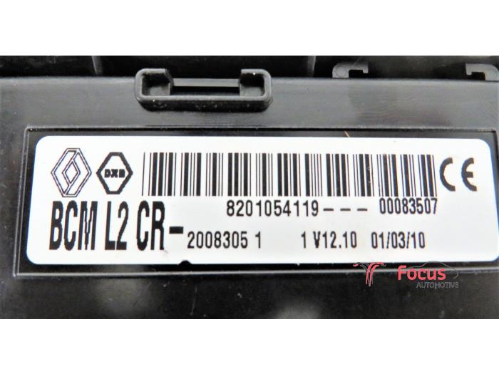 Ordenador body control de un Renault Clio III Estate/Grandtour (KR) 1.2 16V 75 Hi-Flex 2010