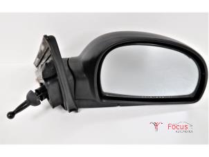 Gebrauchte Außenspiegel rechts Hyundai Accent 1.3i 12V Preis € 30,00 Margenregelung angeboten von Focus Automotive