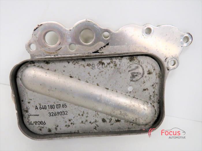 Gebrauchte Ölkühler Mercedes A (W169) 2.0 A-180 CDI 16V 5-Drs. Preis € 20,00 Margenregelung angeboten von Focus Automotive