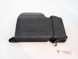 Używane Filtr powietrza Daihatsu Cuore (L251/271/276) 1.0 12V DVVT Cena € 9,99 Procedura marży oferowane przez Focus Automotive