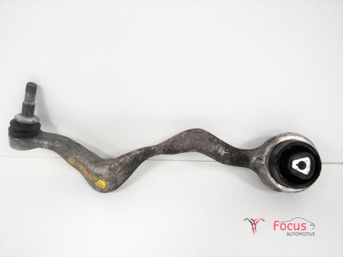 Front wishbone, right from a BMW X1 (E84) sDrive 18i 2.0 16V 2012