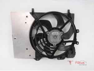 Usagé Ventilateur Citroen DS3 (SA) 1.6 e-HDi Prix € 30,00 Règlement à la marge proposé par Focus Automotive