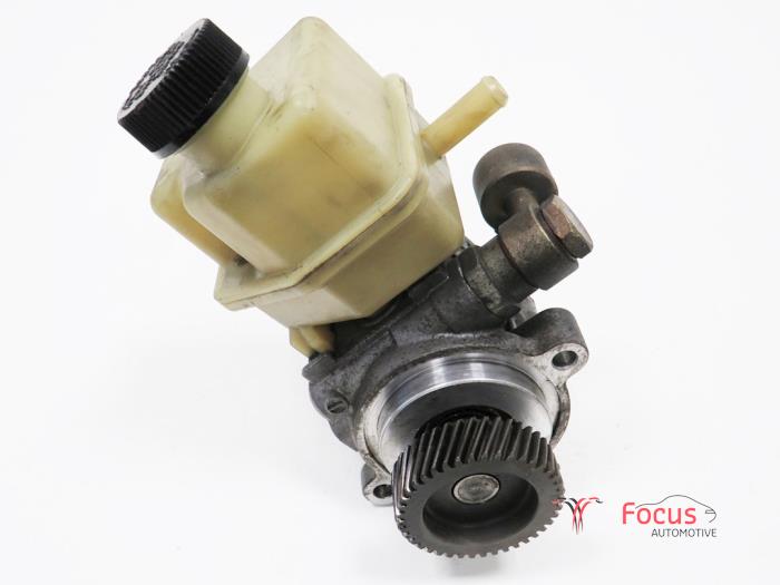 Usagé Pompe de direction Mazda 6 Sportbreak (GY19/89) 2.0 CiDT HP 16V Prix € 40,00 Règlement à la marge proposé par Focus Automotive
