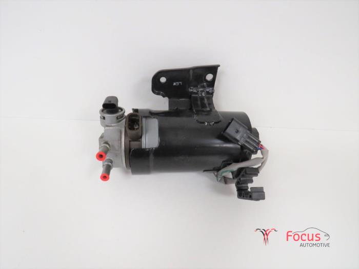 Cuerpo del filtro de combustible de un Kia Sportage (QL) 2.0 CRDi 185 16V VGT 4x4 2016