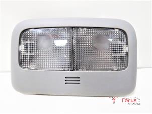 Used Interior lighting, rear Toyota Yaris II (P9) 1.3 16V VVT-i Price € 15,00 Margin scheme offered by Focus Automotive