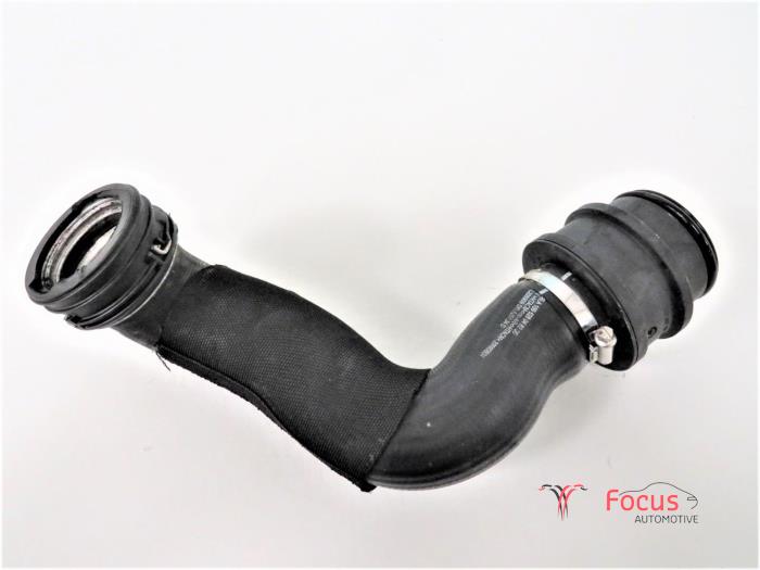 Gebrauchte Intercooler Schlauch Mercedes B (W245) 2.0 B-180 CDI 16V Preis € 15,00 Margenregelung angeboten von Focus Automotive