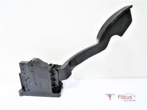 Używane Czujnik polozenia pedalu gazu Fiat Grande Punto (199) 1.3 JTD Multijet 16V VGT Cena € 20,00 Procedura marży oferowane przez Focus Automotive