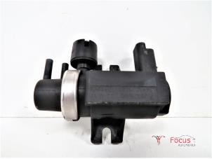 Used Turbo relief valve Peugeot 206 SW (2E/K) 1.4 HDi Price € 10,00 Margin scheme offered by Focus Automotive
