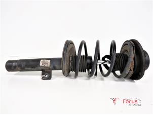 Used Rear shock absorber rod, right Peugeot 206 SW (2E/K) 1.4 HDi Price € 20,00 Margin scheme offered by Focus Automotive