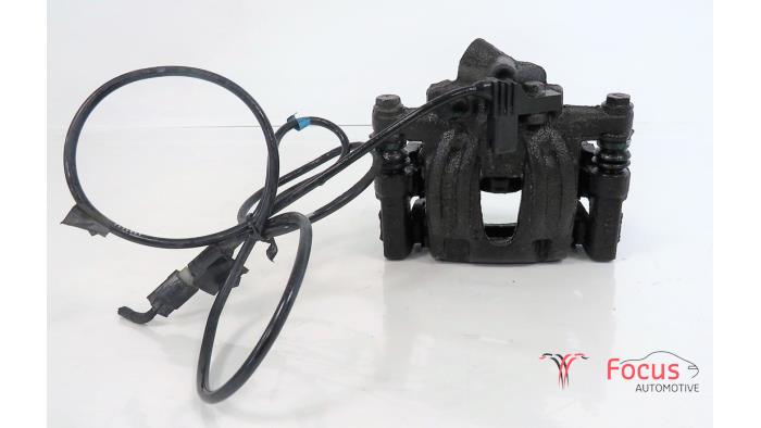 Gebrauchte Bremszange links hinten Mercedes Vito (639.7) 2.2 109 CDI 16V Preis € 24,95 Margenregelung angeboten von Focus Automotive