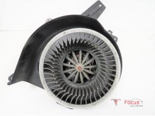 Usados Motor de ventilador de calefactor Volkswagen Fox (5Z) 1.4 TDI Precio € 20,00 Norma de margen ofrecido por Focus Automotive