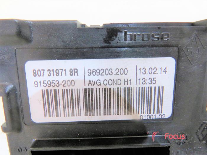 Module (miscellaneous) from a Renault Grand Scénic III (JZ) 1.6 dCi 2014