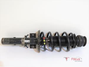 Używane Amortyzator prawy przód Skoda Fabia II Combi 1.2 TDI 12V Greenline Cena € 25,00 Procedura marży oferowane przez Focus Automotive