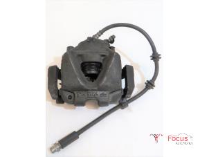 Used Front brake calliper, right BMW X1 (E84) xDrive 18d 2.0 16V Price € 12,95 Margin scheme offered by Focus Automotive
